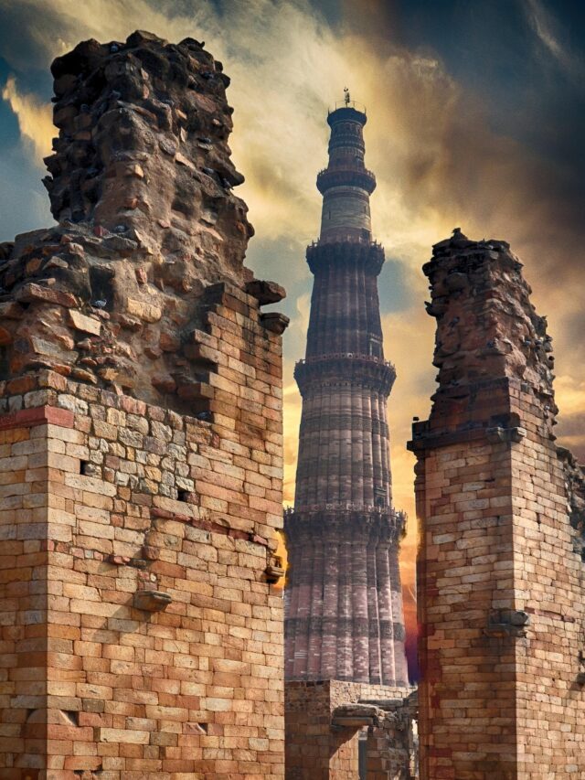 TOP 10 PLACES TO VISIT IN DELHI